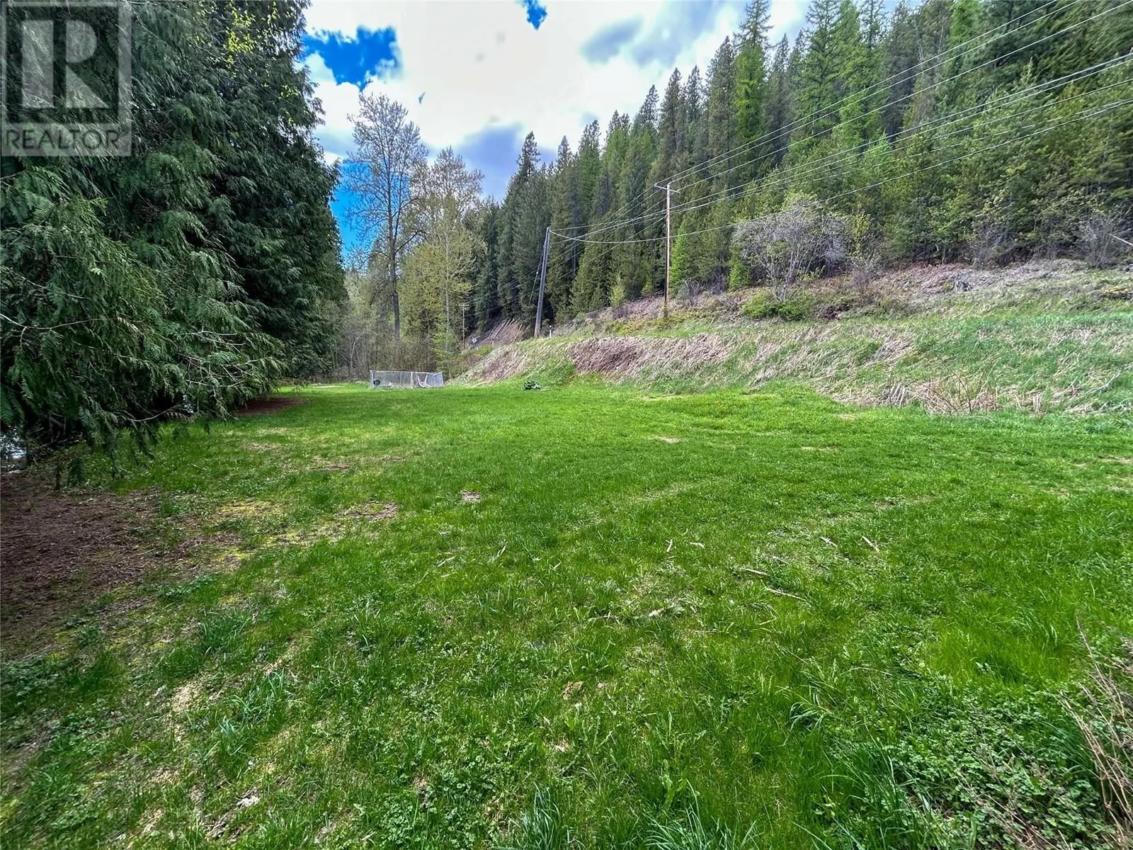 1486 PASS CREEK Road