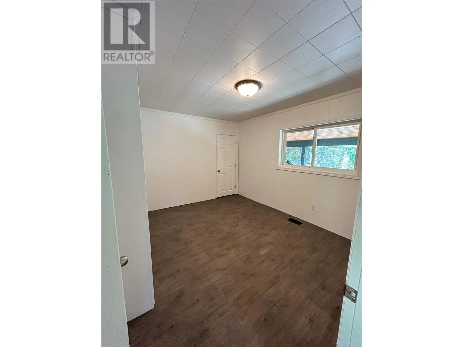1486 PASS CREEK Road