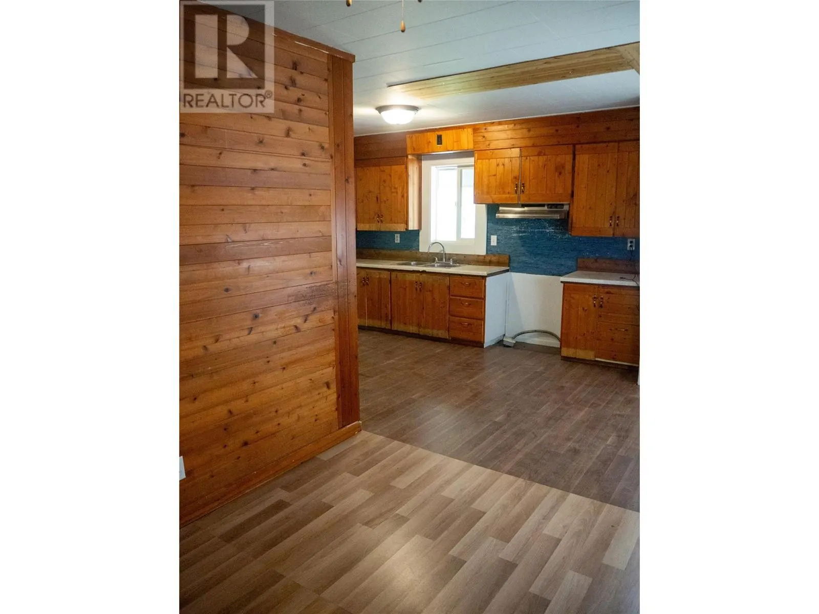 1486 PASS CREEK Road