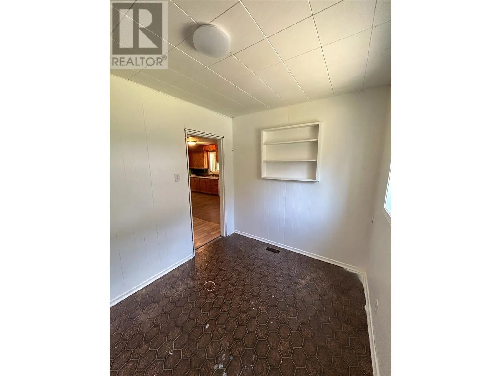1486 PASS CREEK Road