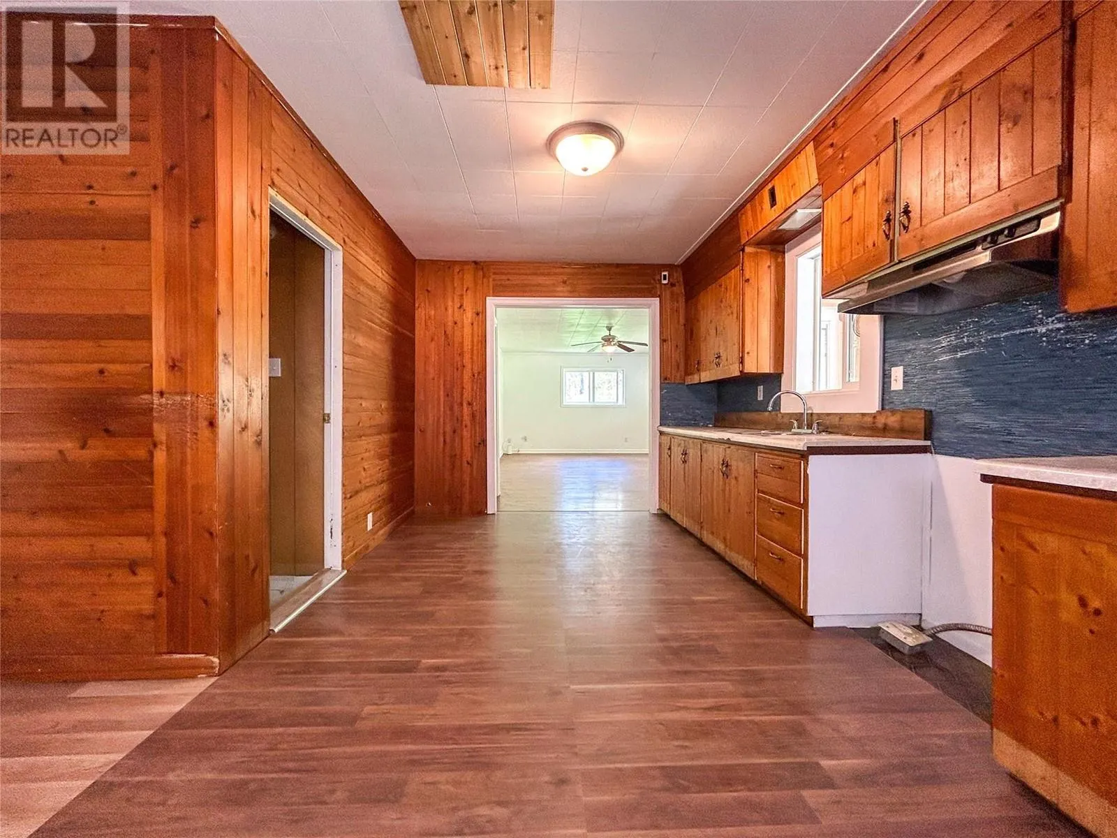 1486 PASS CREEK Road