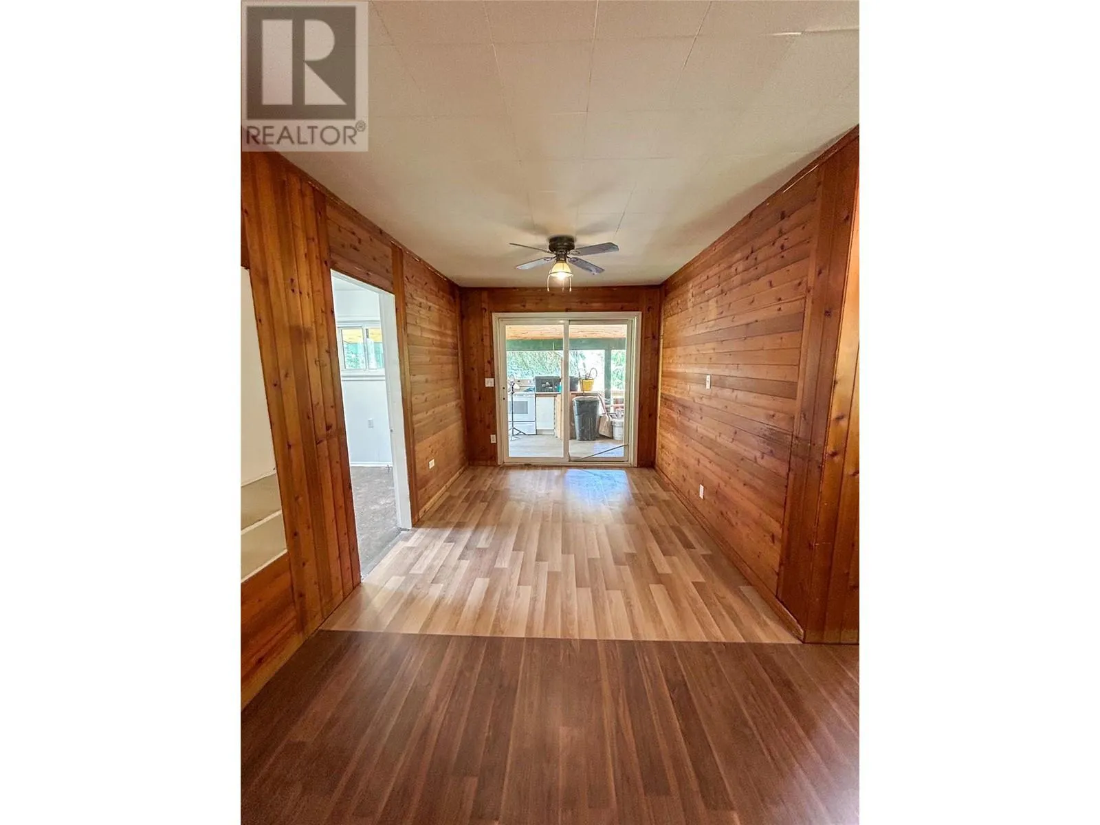 1486 PASS CREEK Road