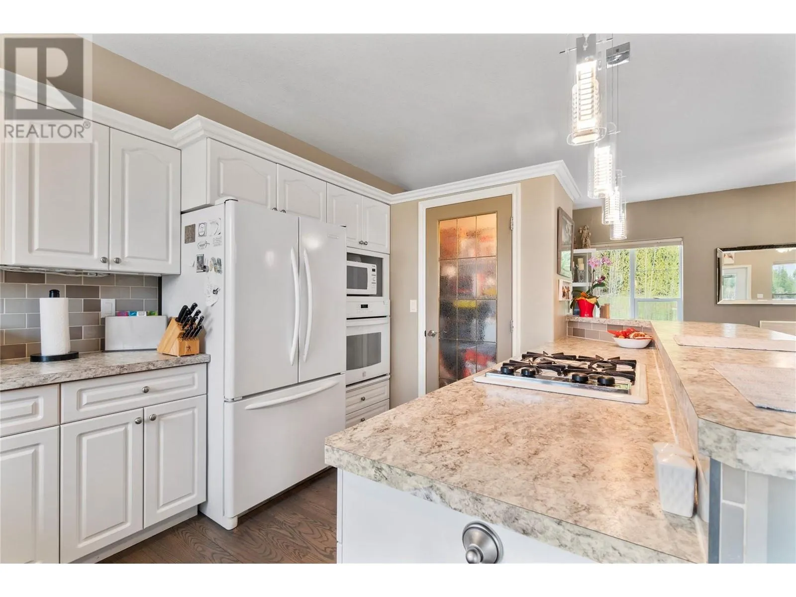 1851 70 Street SE