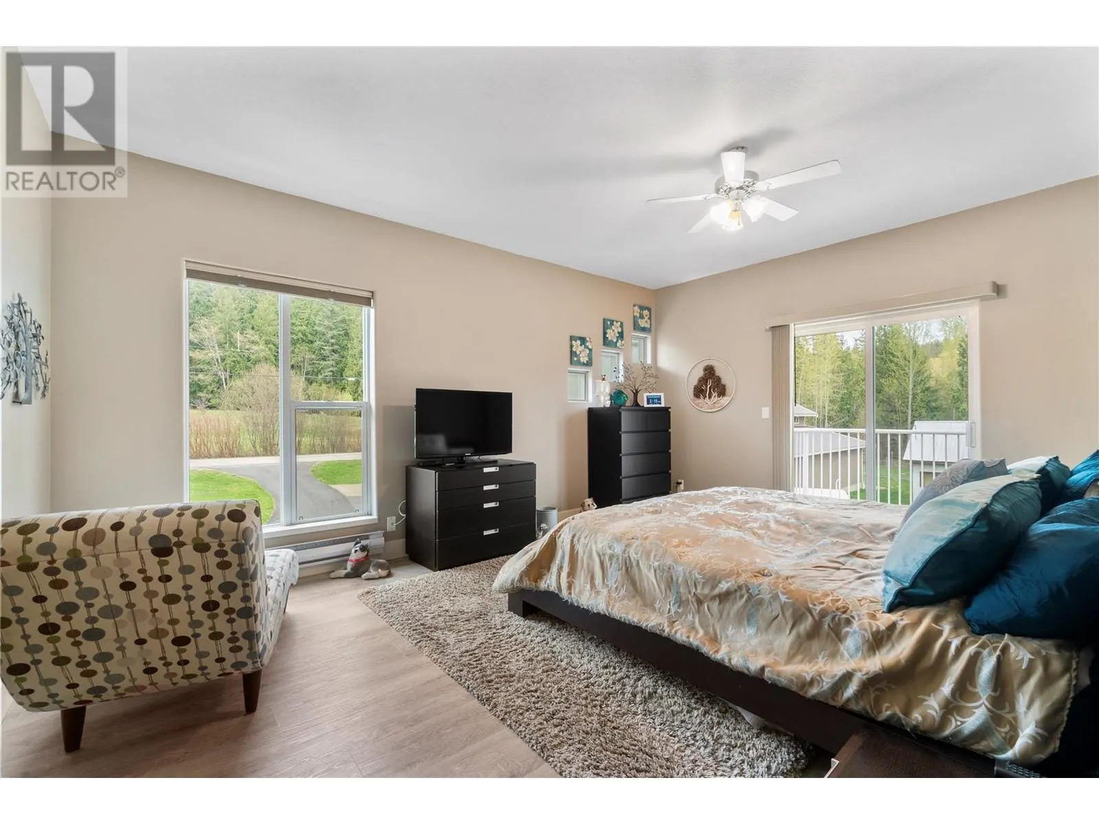 1851 70 Street SE