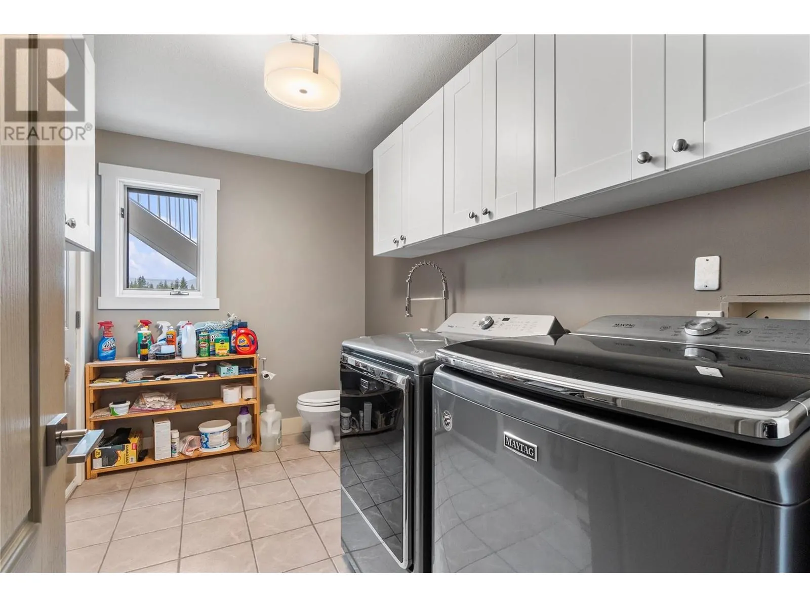 1851 70 Street SE