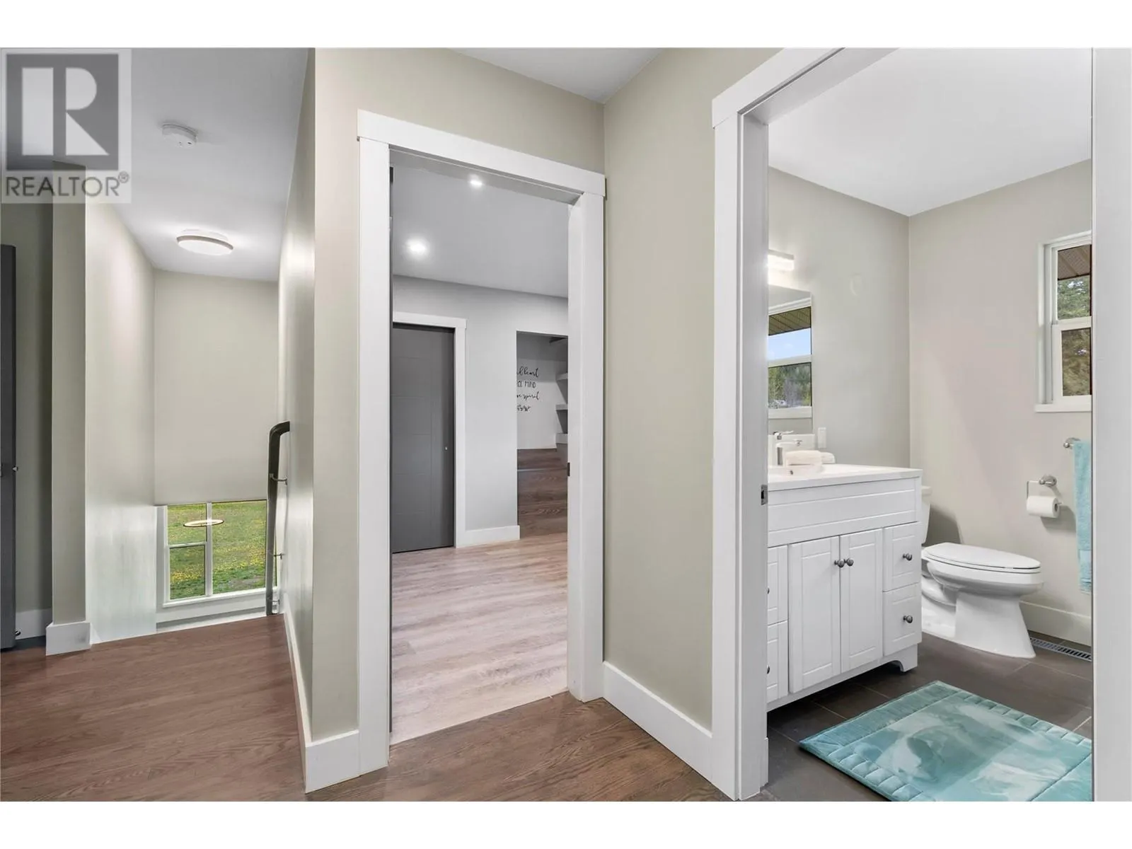 1851 70 Street SE
