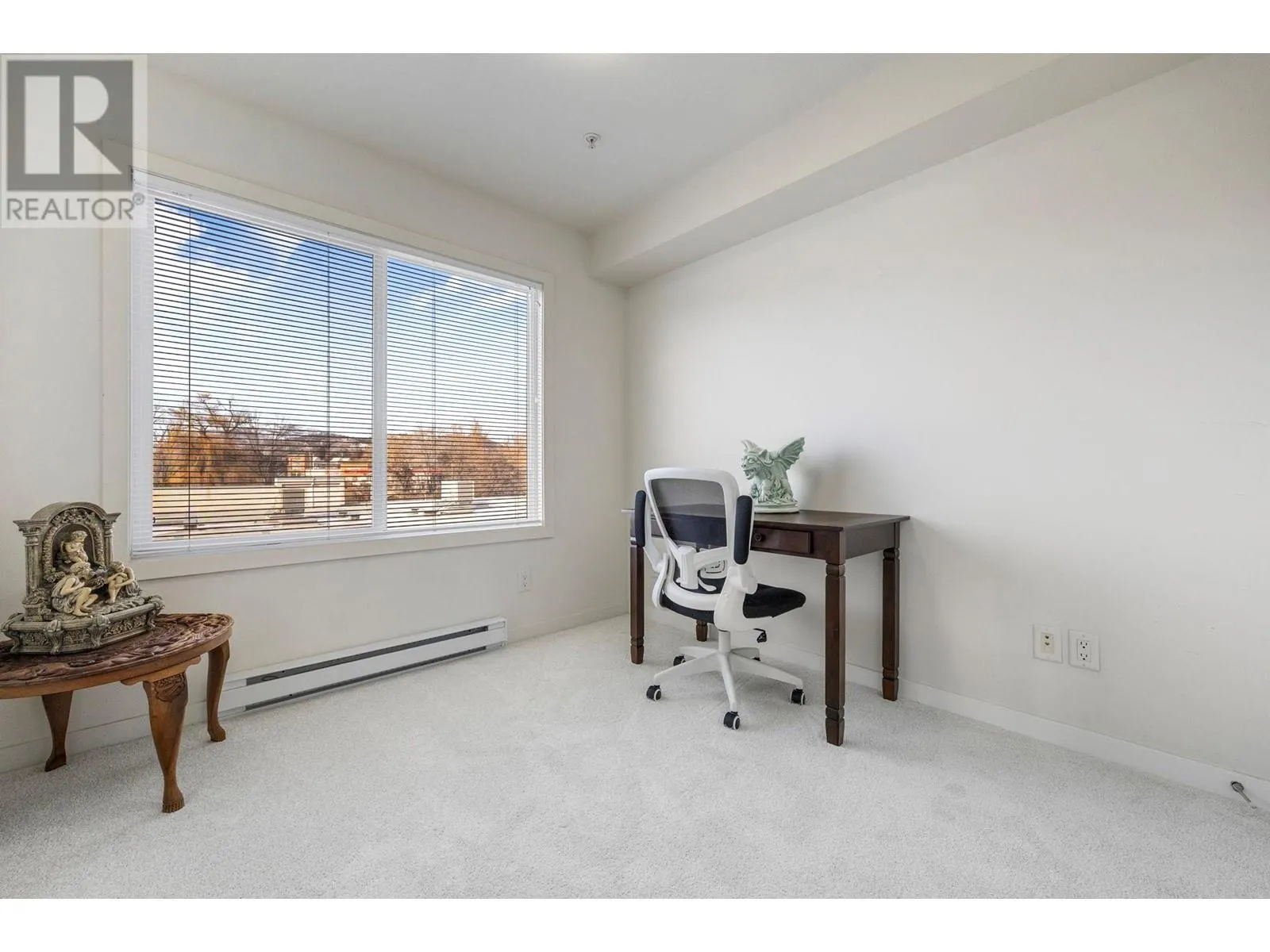 1550 Dickson Avenue Unit# 222
