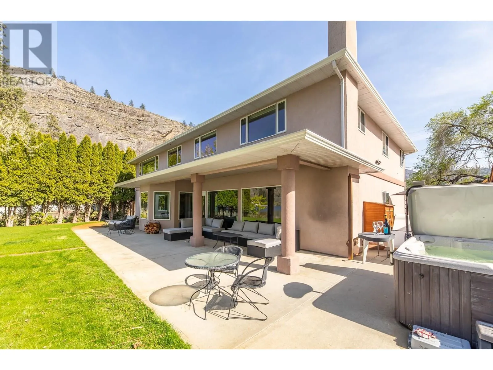 166 SUNDIAL Road