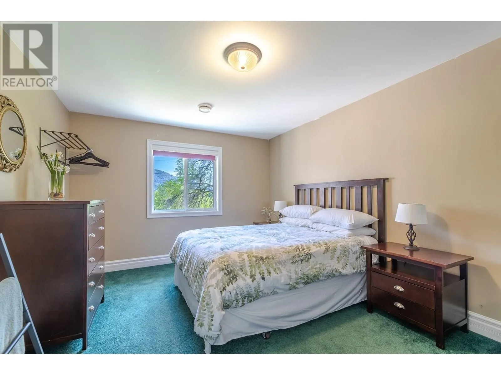 166 SUNDIAL Road