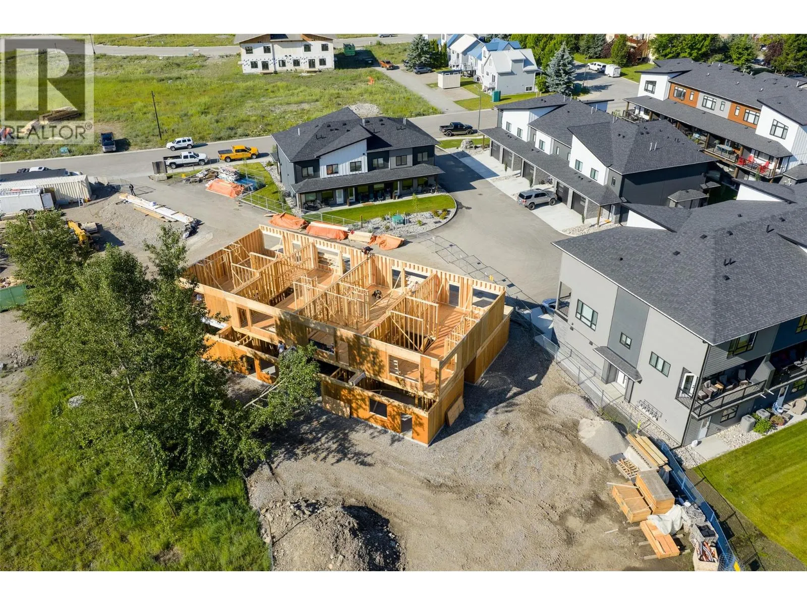 800 Riverside Way Unit# 402