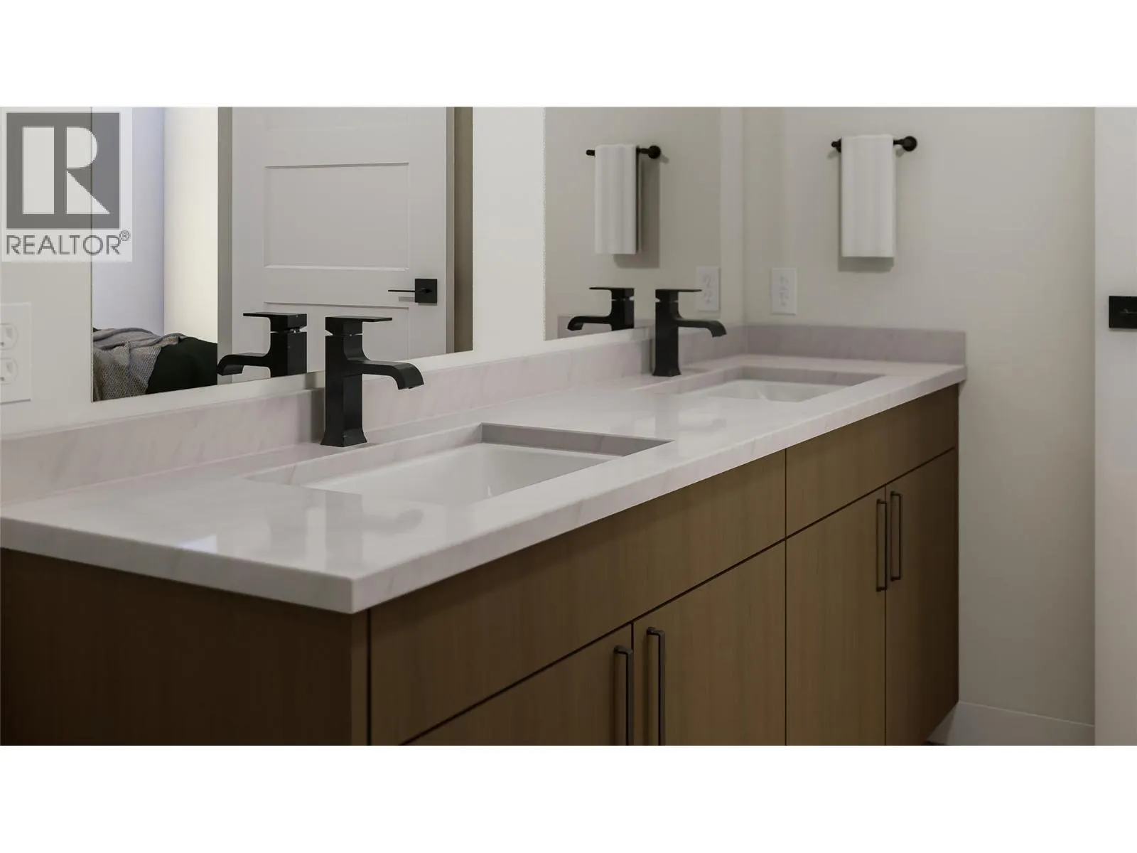 800 Riverside Way Unit# 402