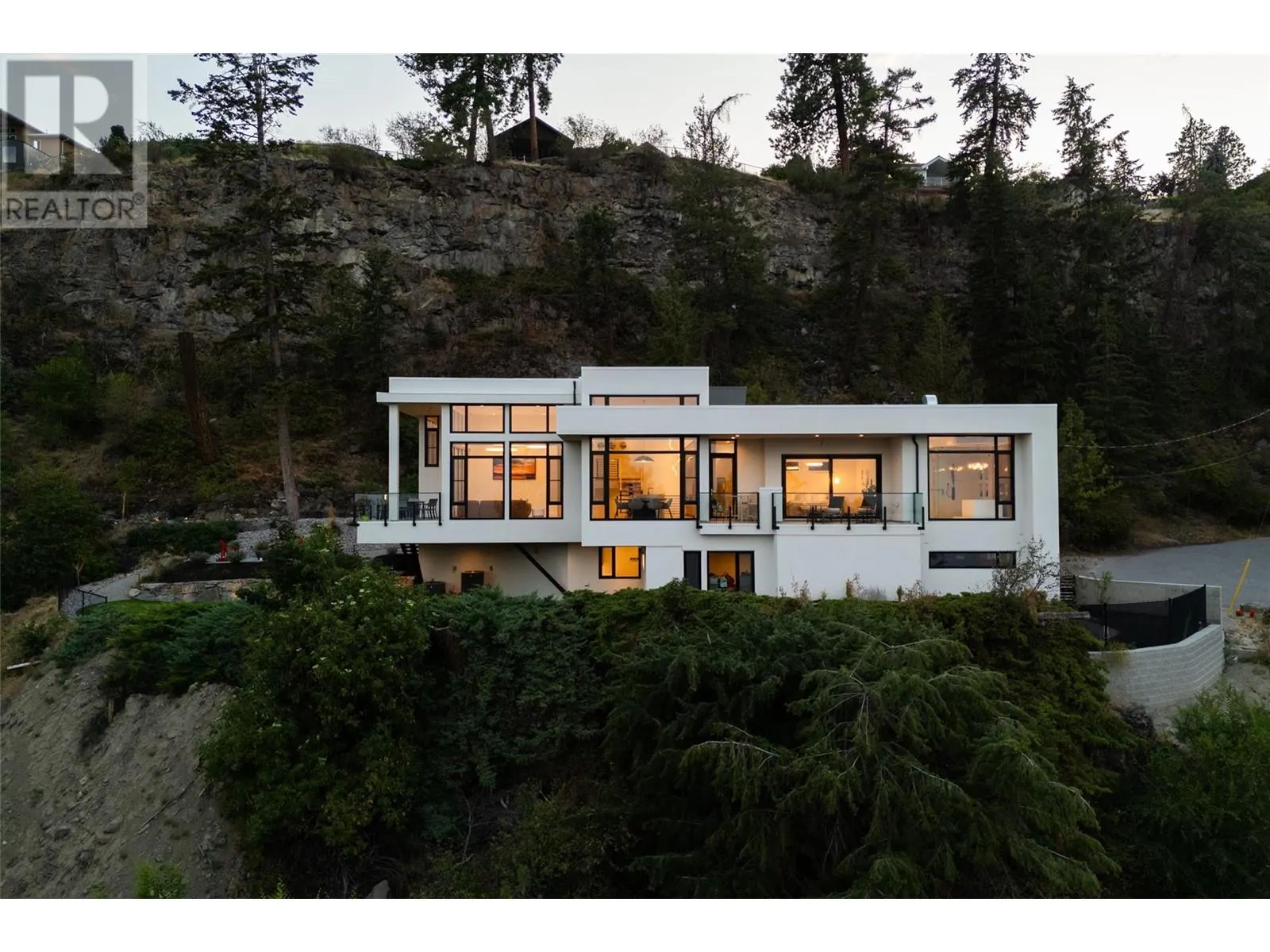 2843 Lakeridge Road