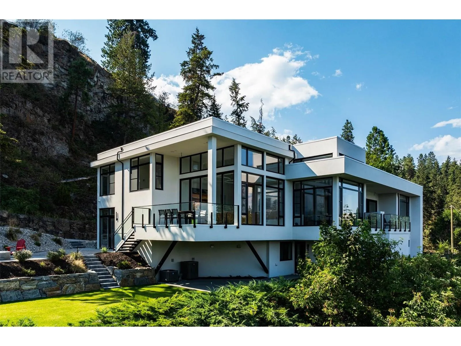 2843 Lakeridge Road