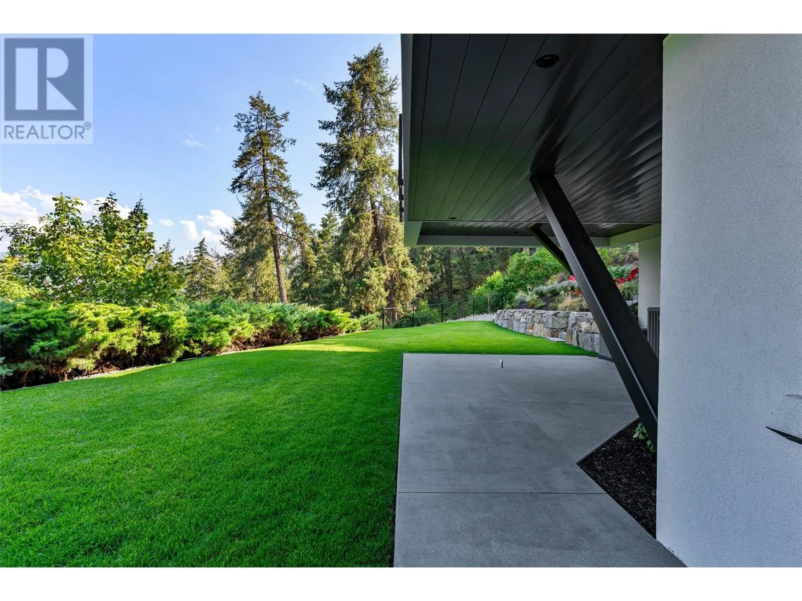 2843 Lakeridge Road