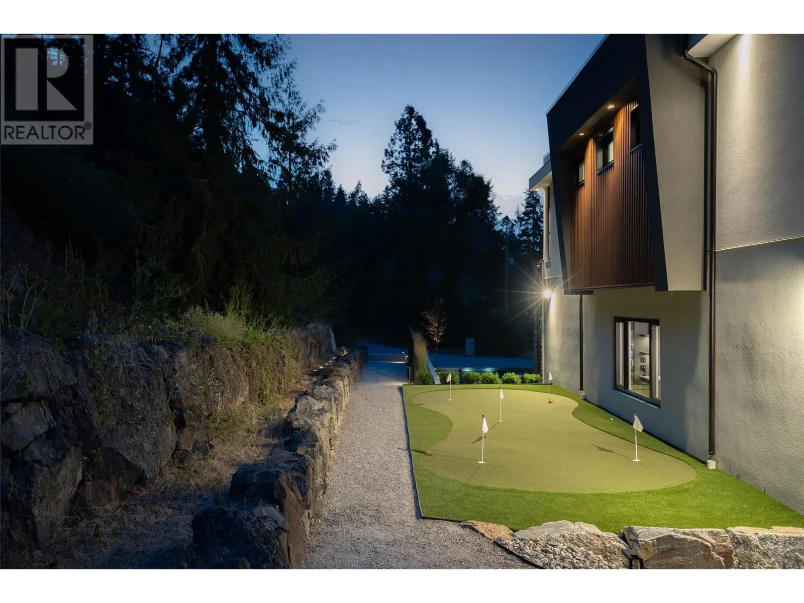 2843 Lakeridge Road