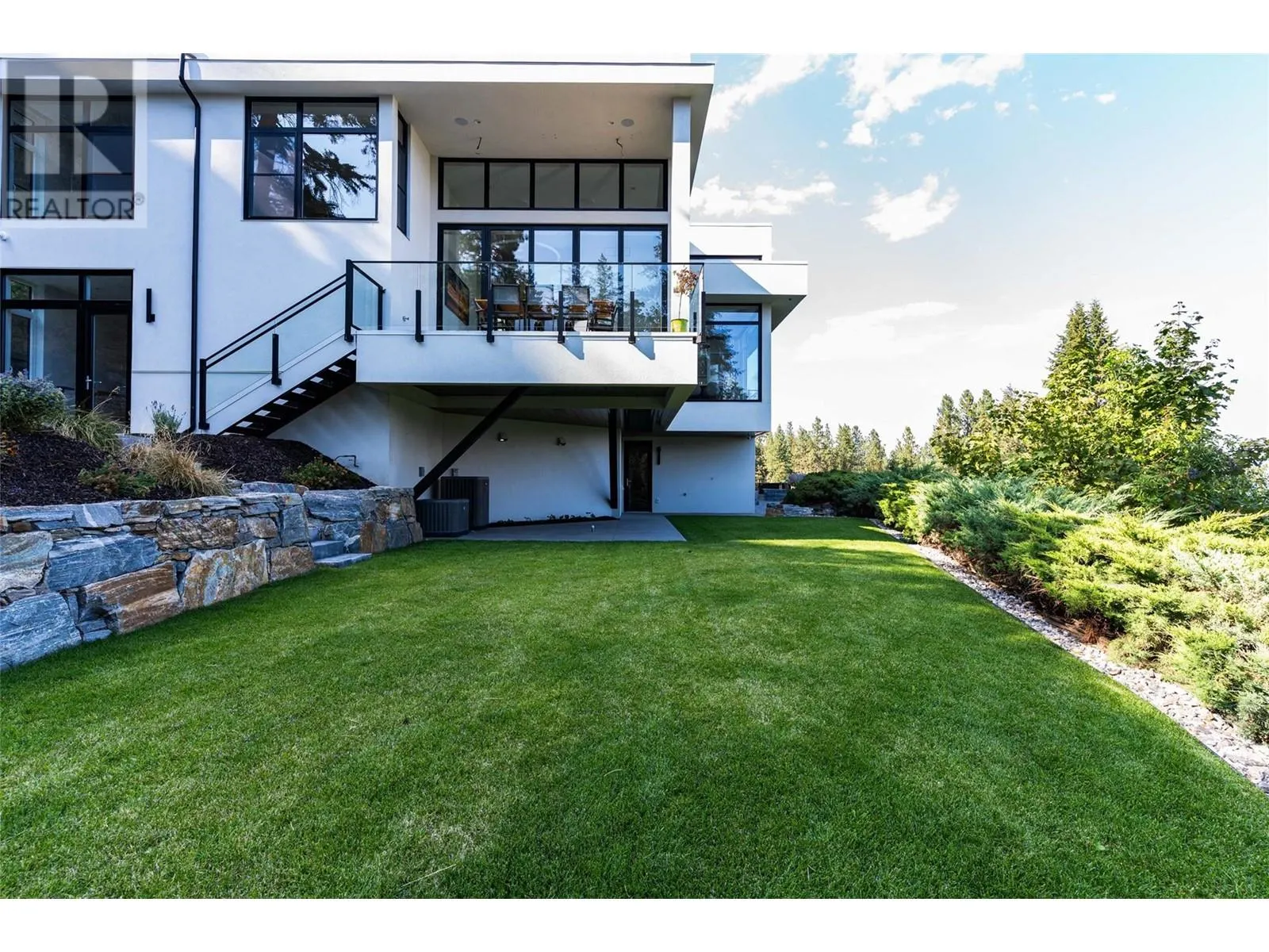 2843 Lakeridge Road