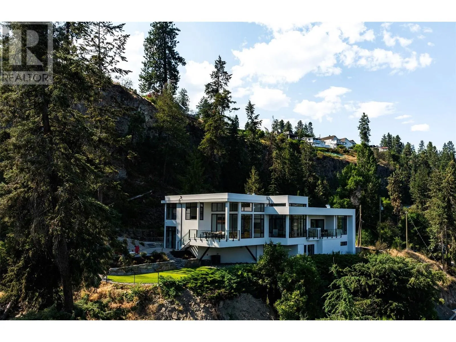 2843 Lakeridge Road