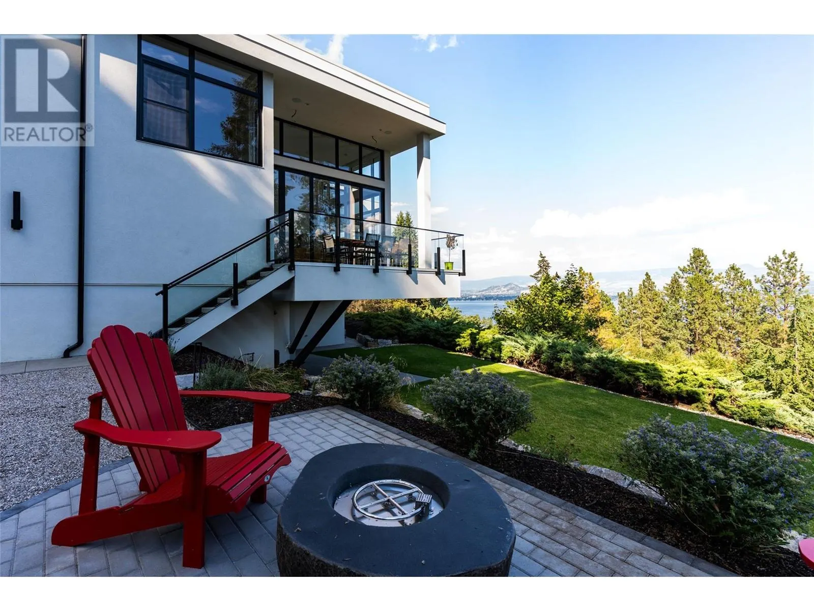 2843 Lakeridge Road
