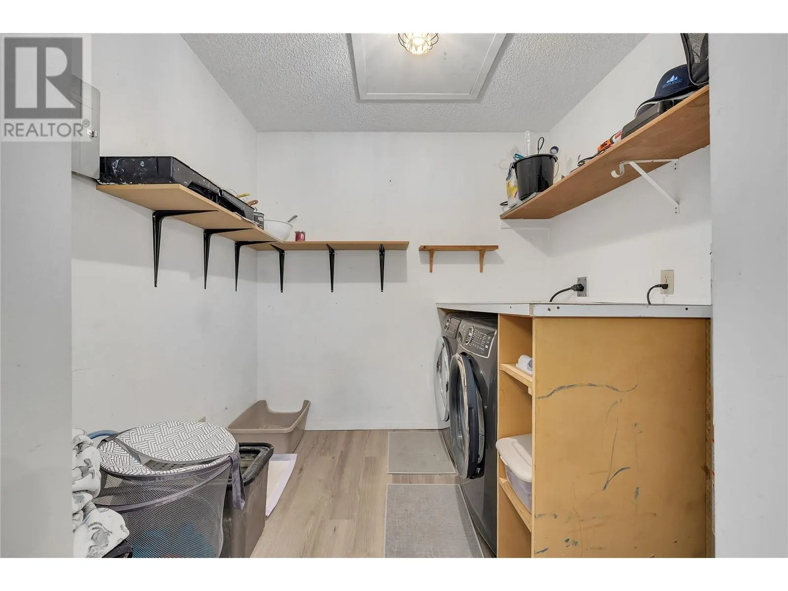 290 Highway 33 E Unit# 206