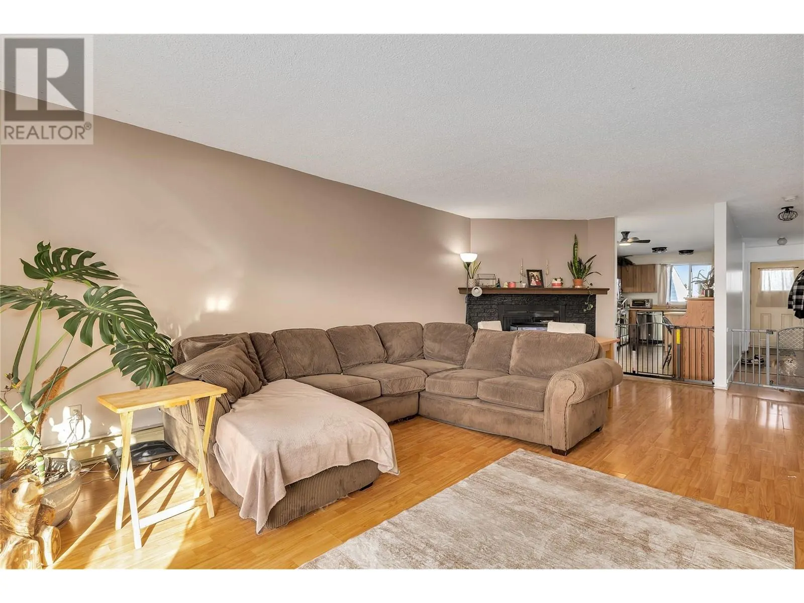 290 Highway 33 E Unit# 206