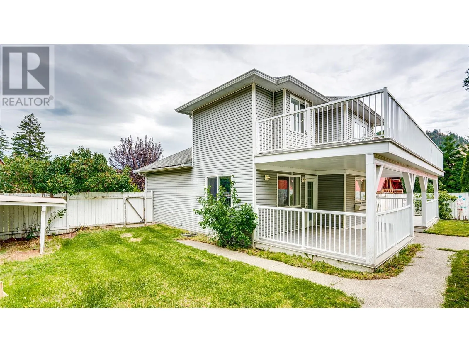 2224 Cedar Ridge Street