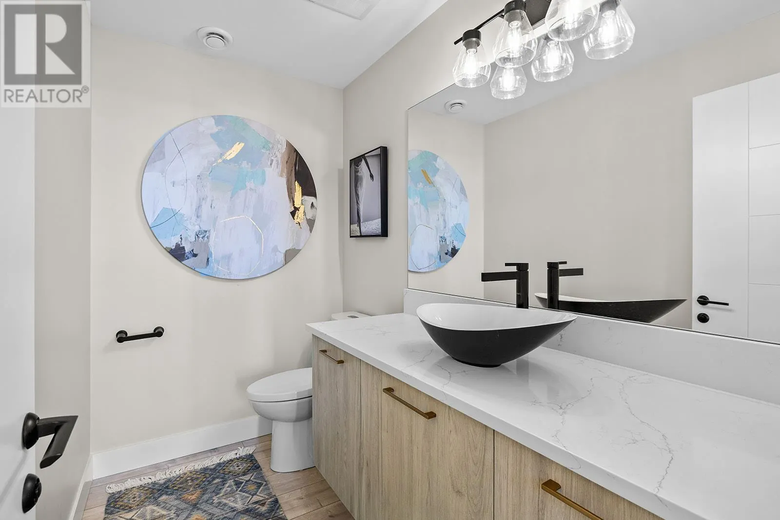 443 Redtail Court