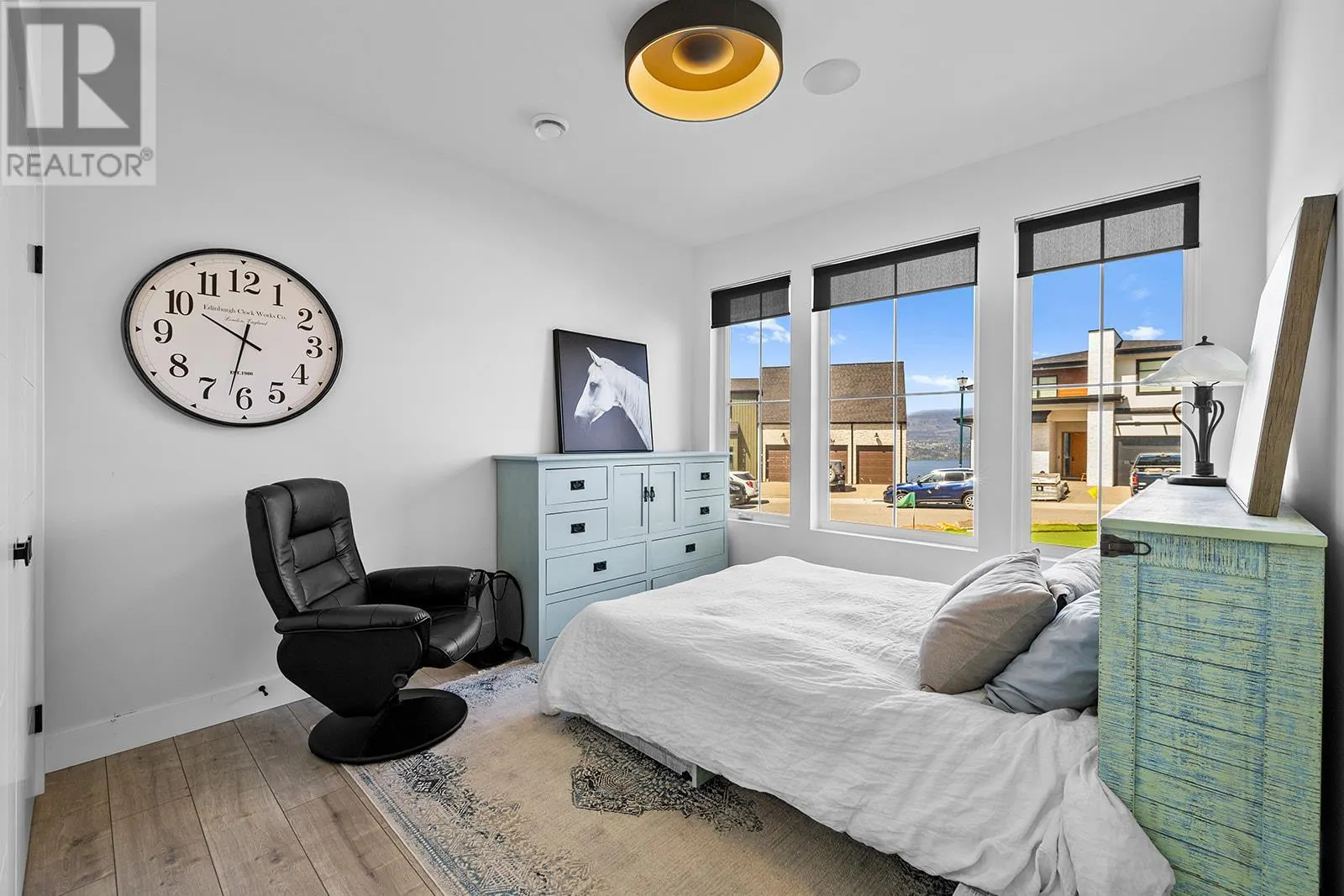443 Redtail Court