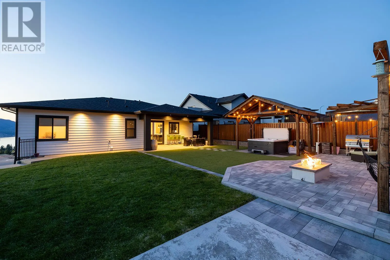 443 Redtail Court