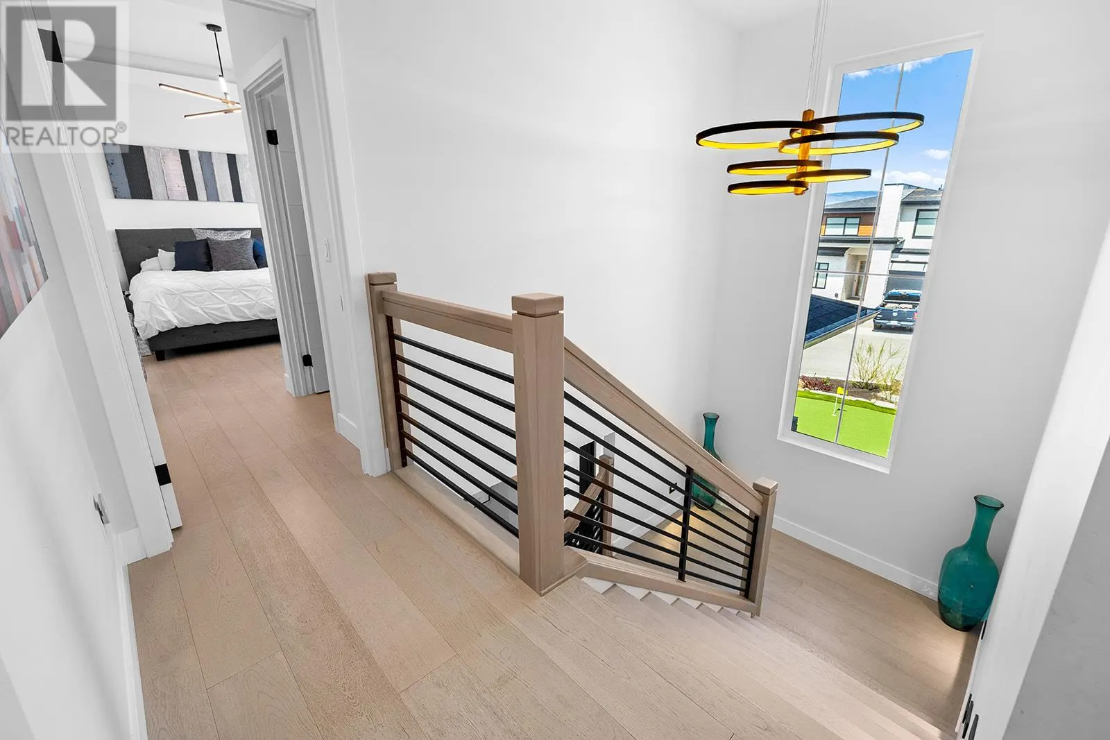 443 Redtail Court