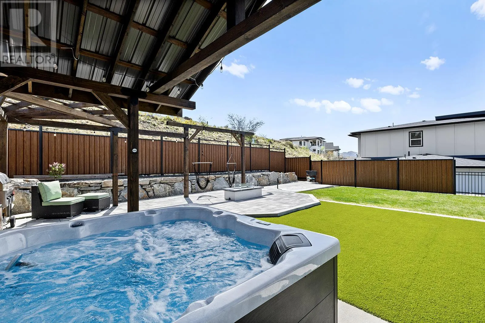 443 Redtail Court