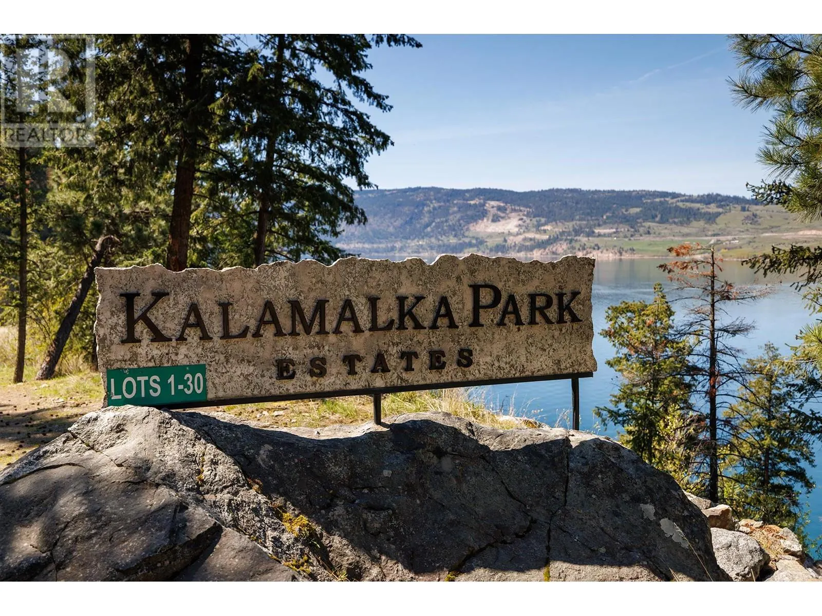 5649 Cosens Bay Road Unit# 17 Lot# 17