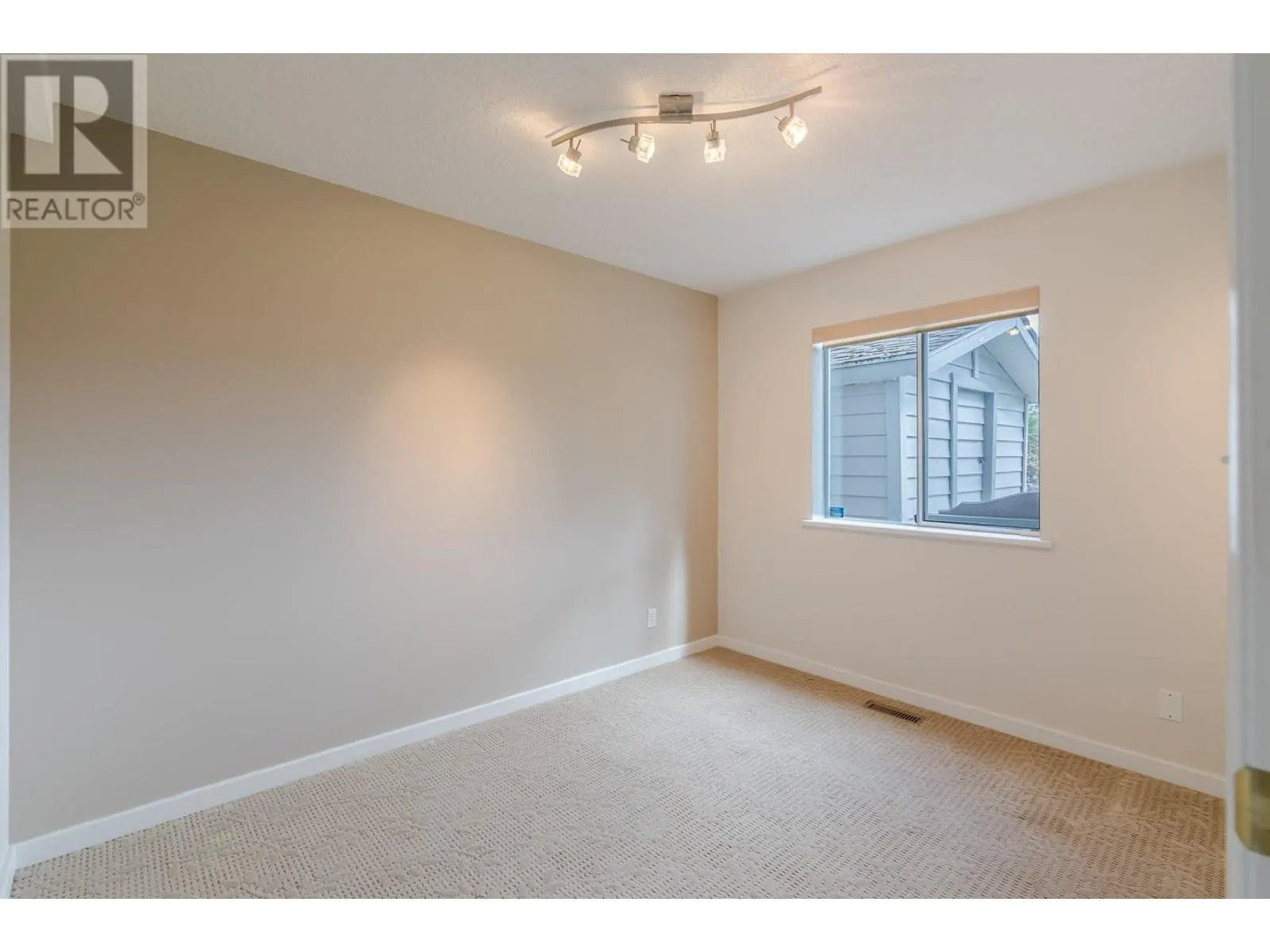 112 Sumac Ridge Drive