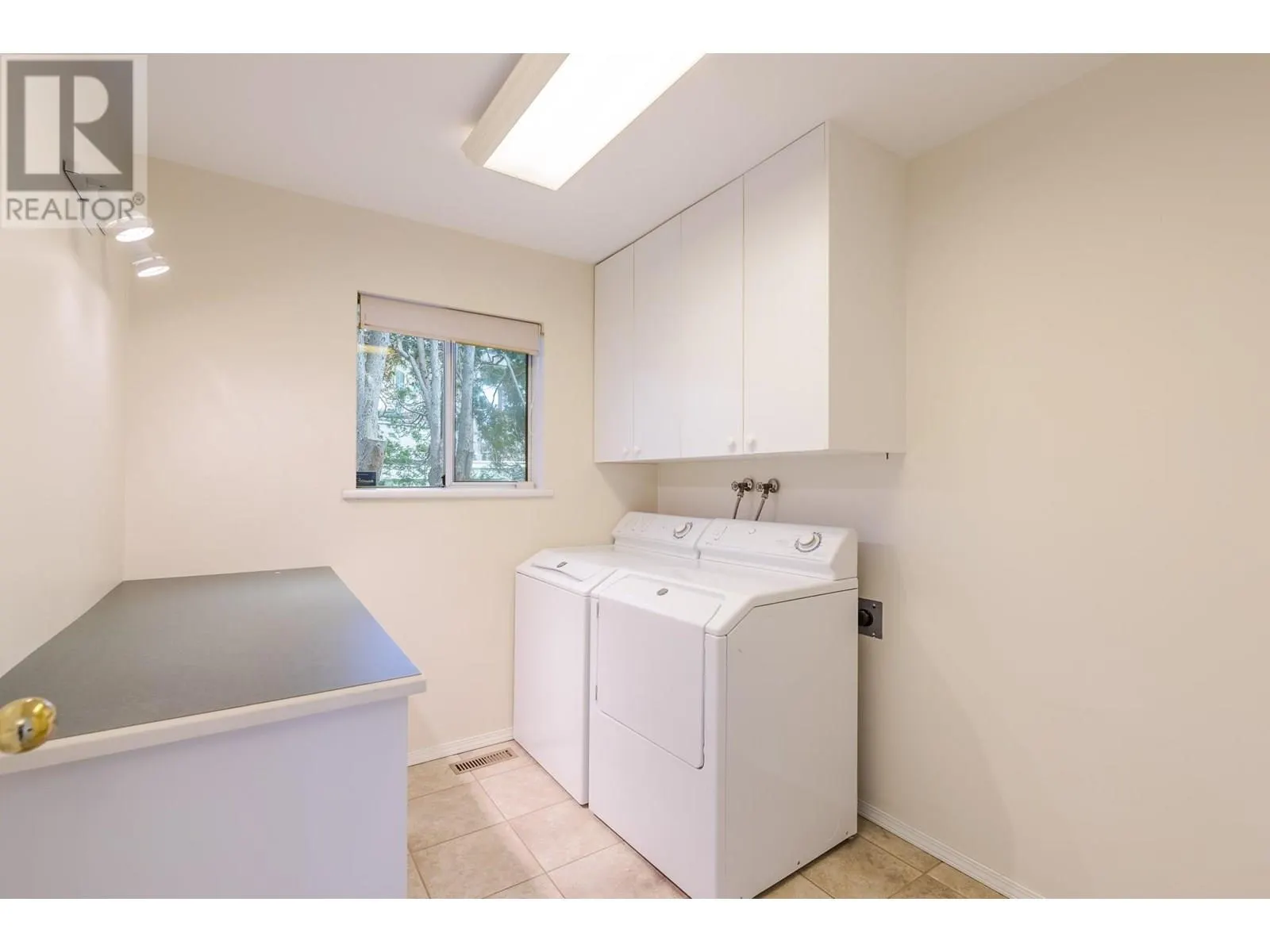112 Sumac Ridge Drive
