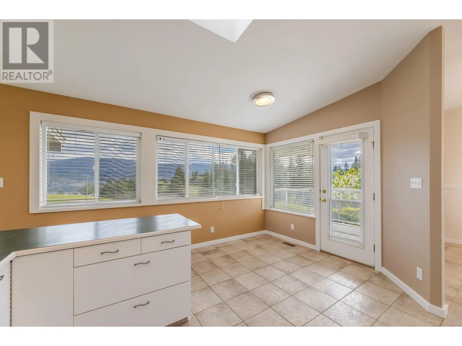 112 Sumac Ridge Drive