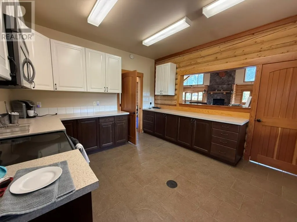 4868 RIVERVIEW Drive Unit# 183