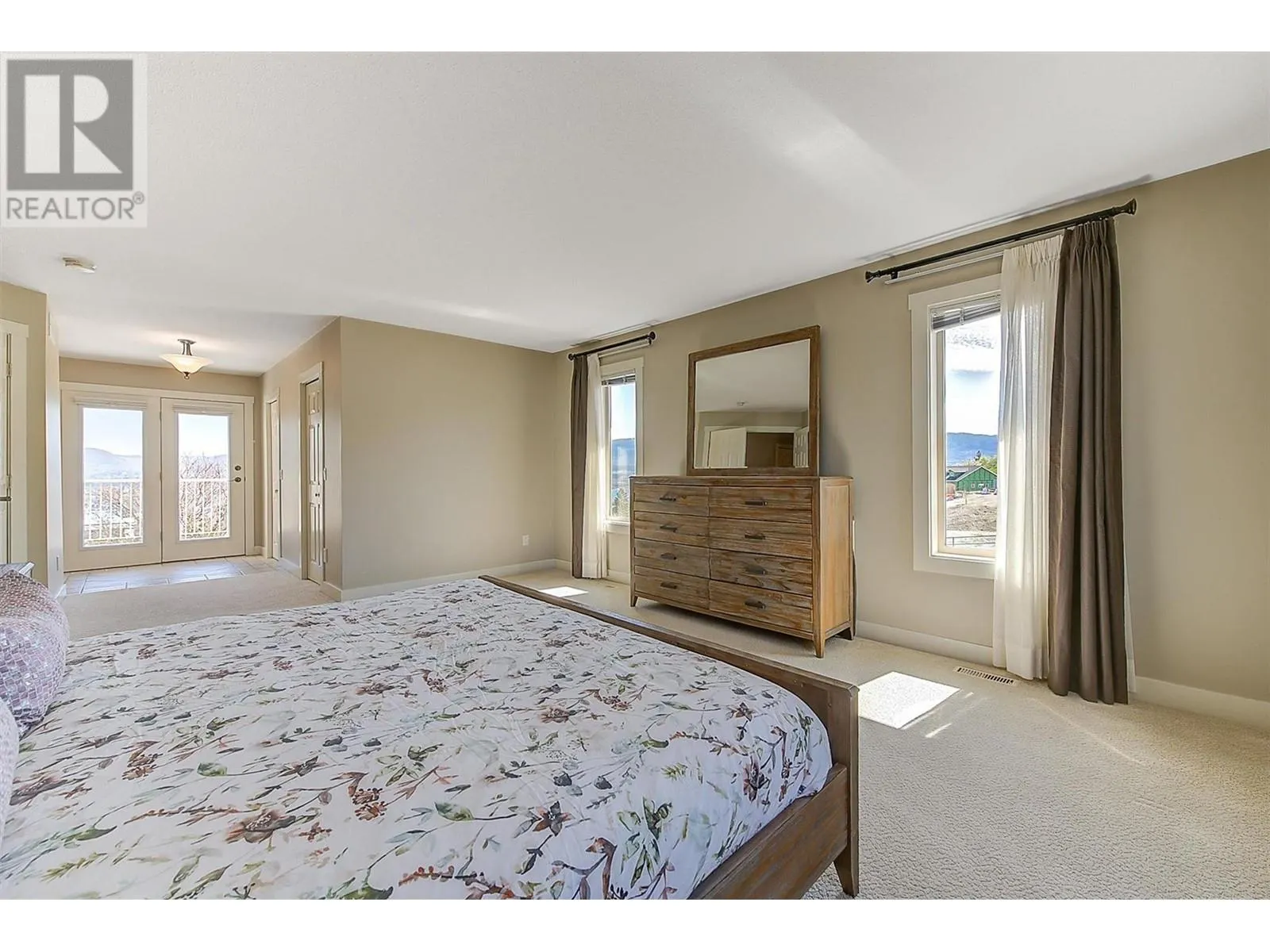 2341 Thacker Drive