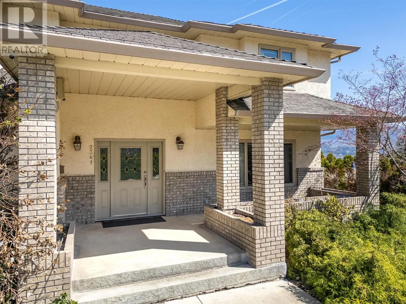 2341 Thacker Drive