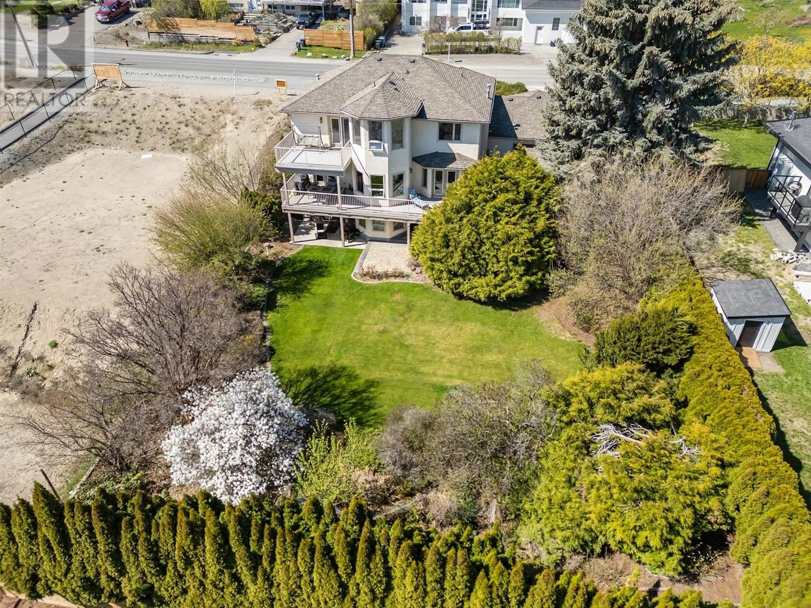 2341 Thacker Drive