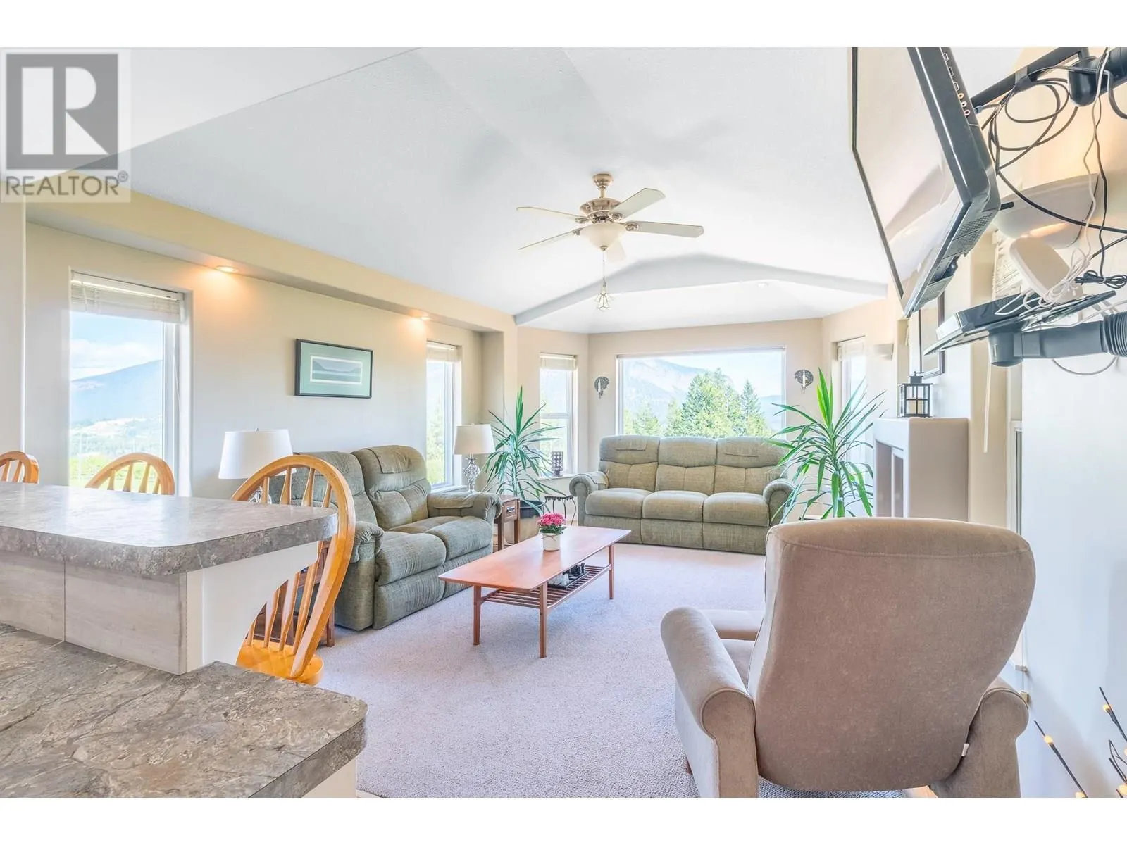 285 Kault Hill Road