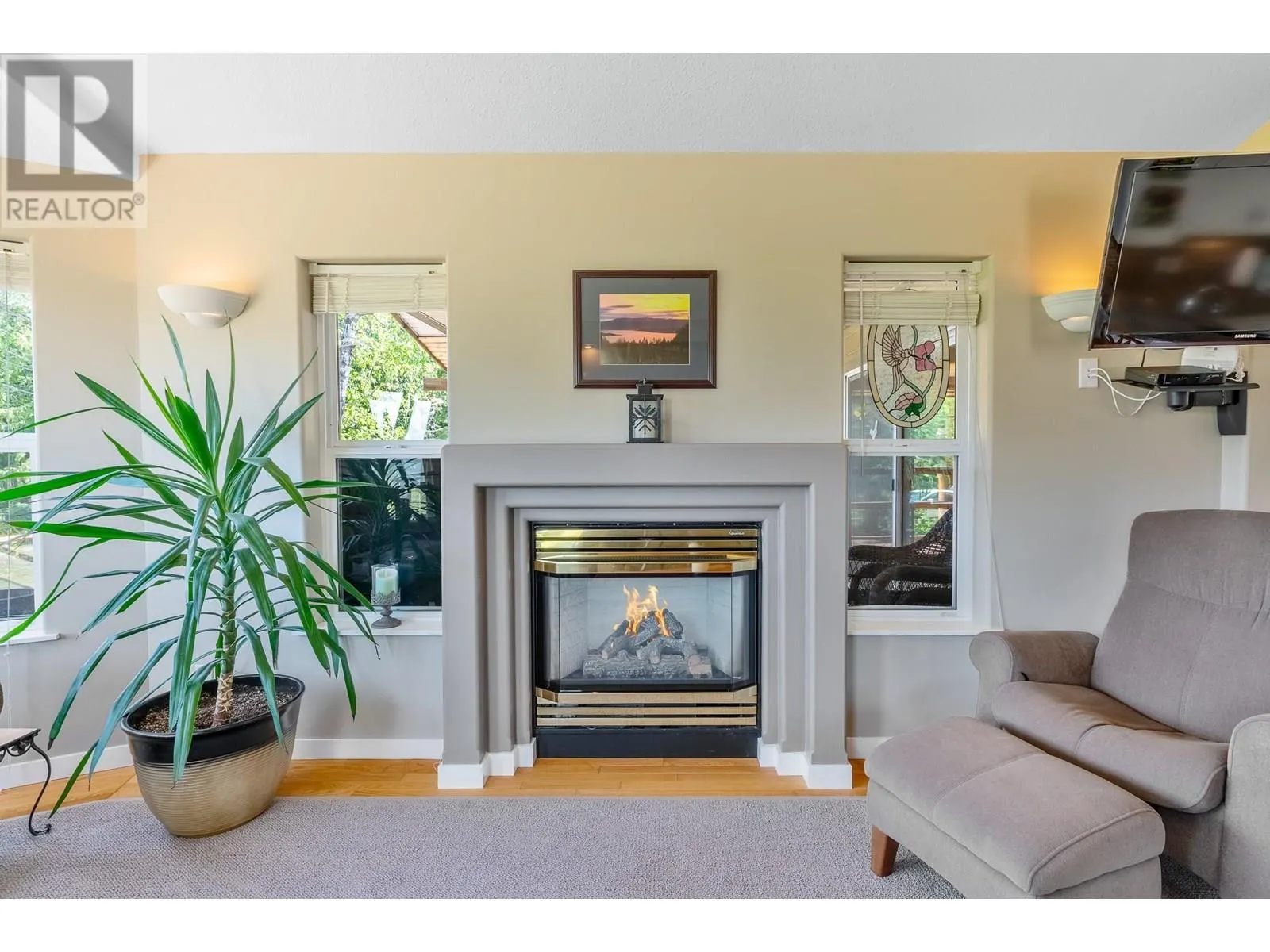285 Kault Hill Road