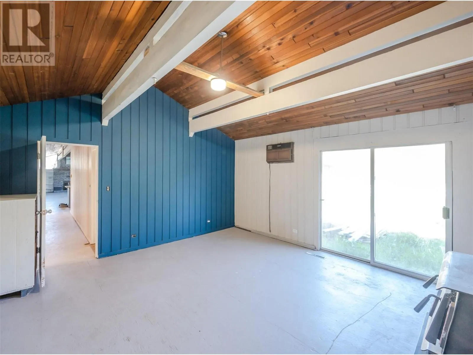 8134 River Road