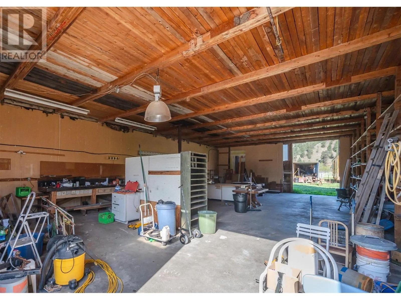 8134 River Road