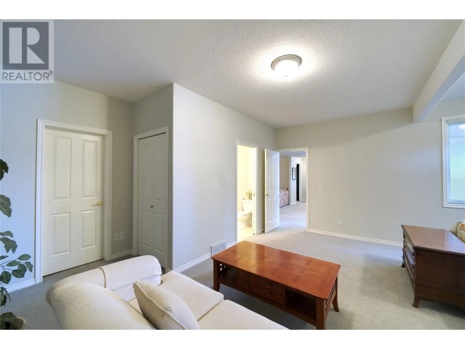 3905 Gallaghers Circle