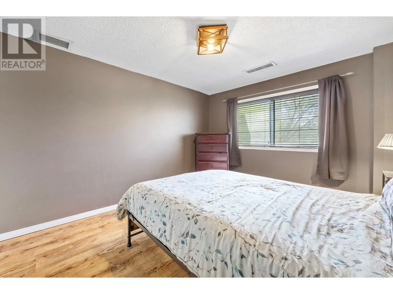 1333 Sutherland Ave Avenue Unit# 4