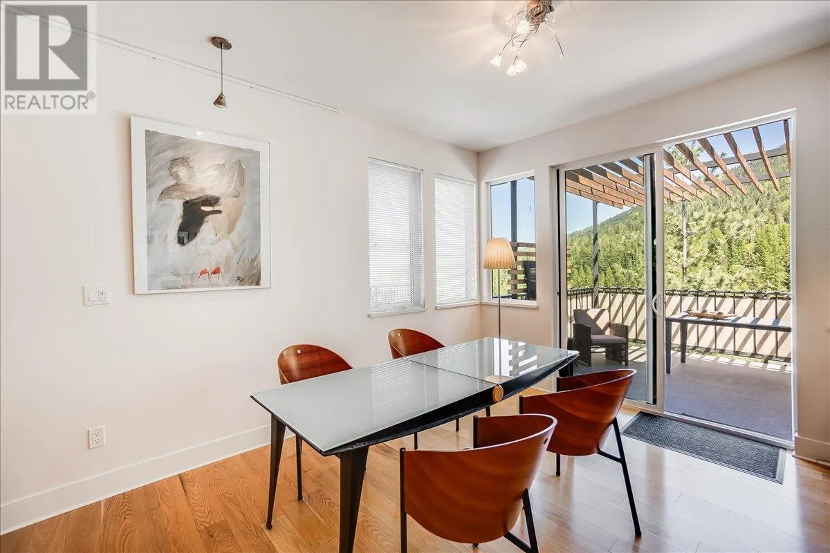 2430 Perrier Lane
