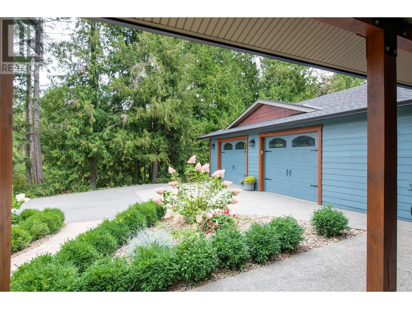 3045 Lindberg Road