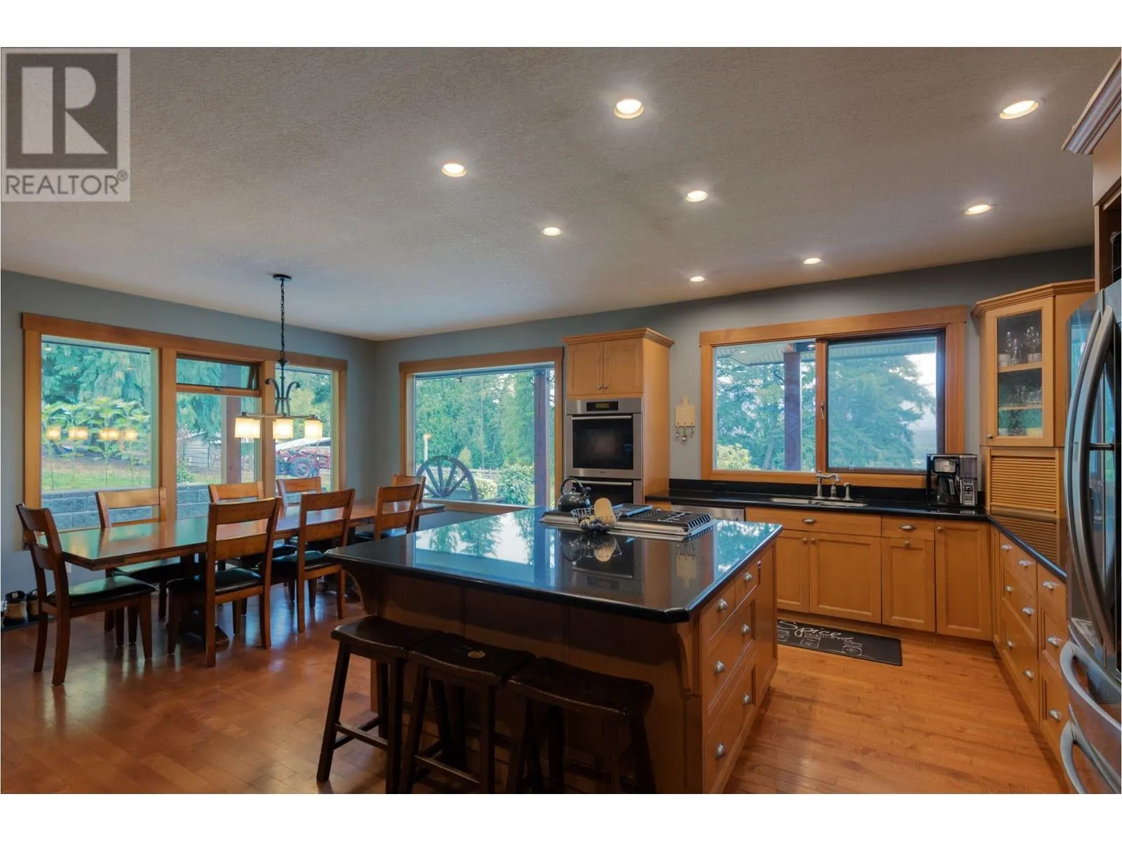 3045 Lindberg Road