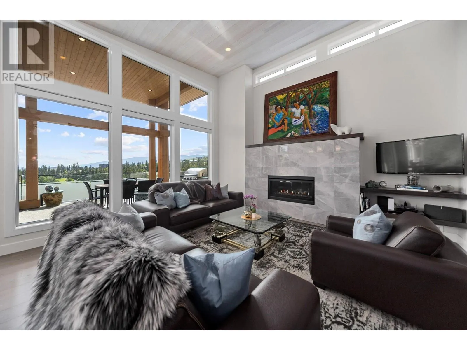 173 Whitetail Ridge