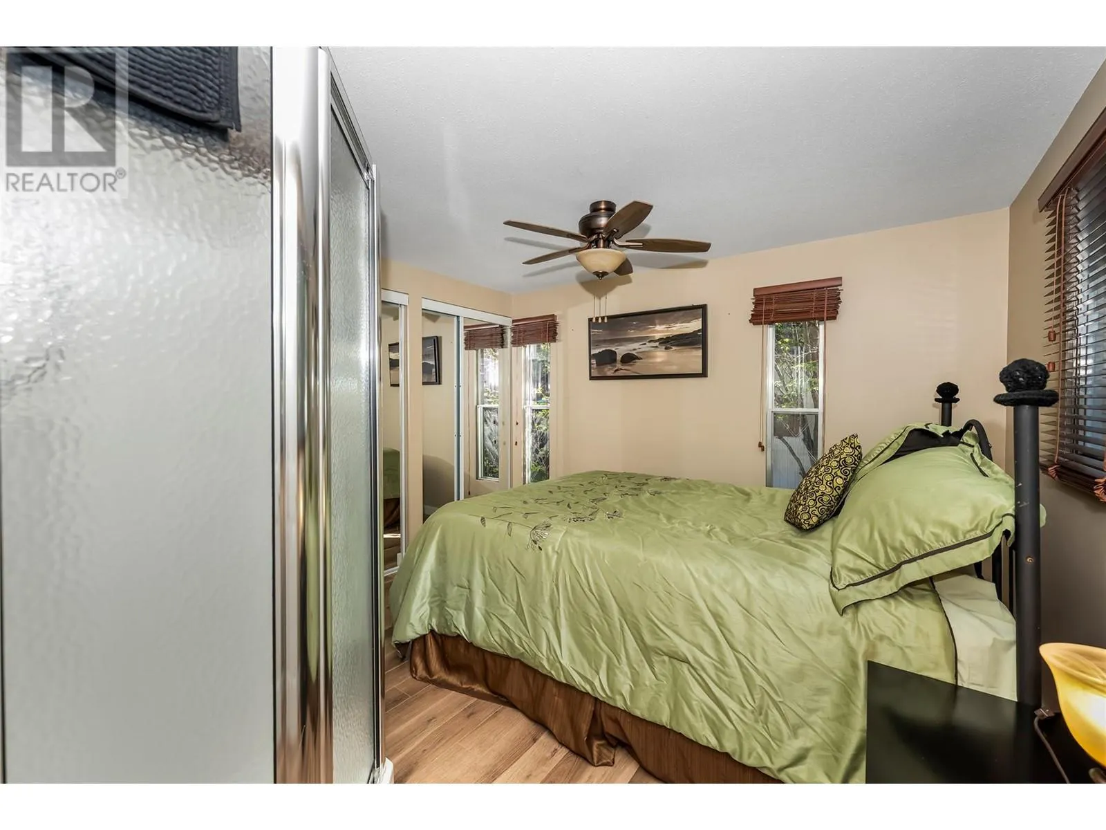 8979 Hummingbird Frontage Road