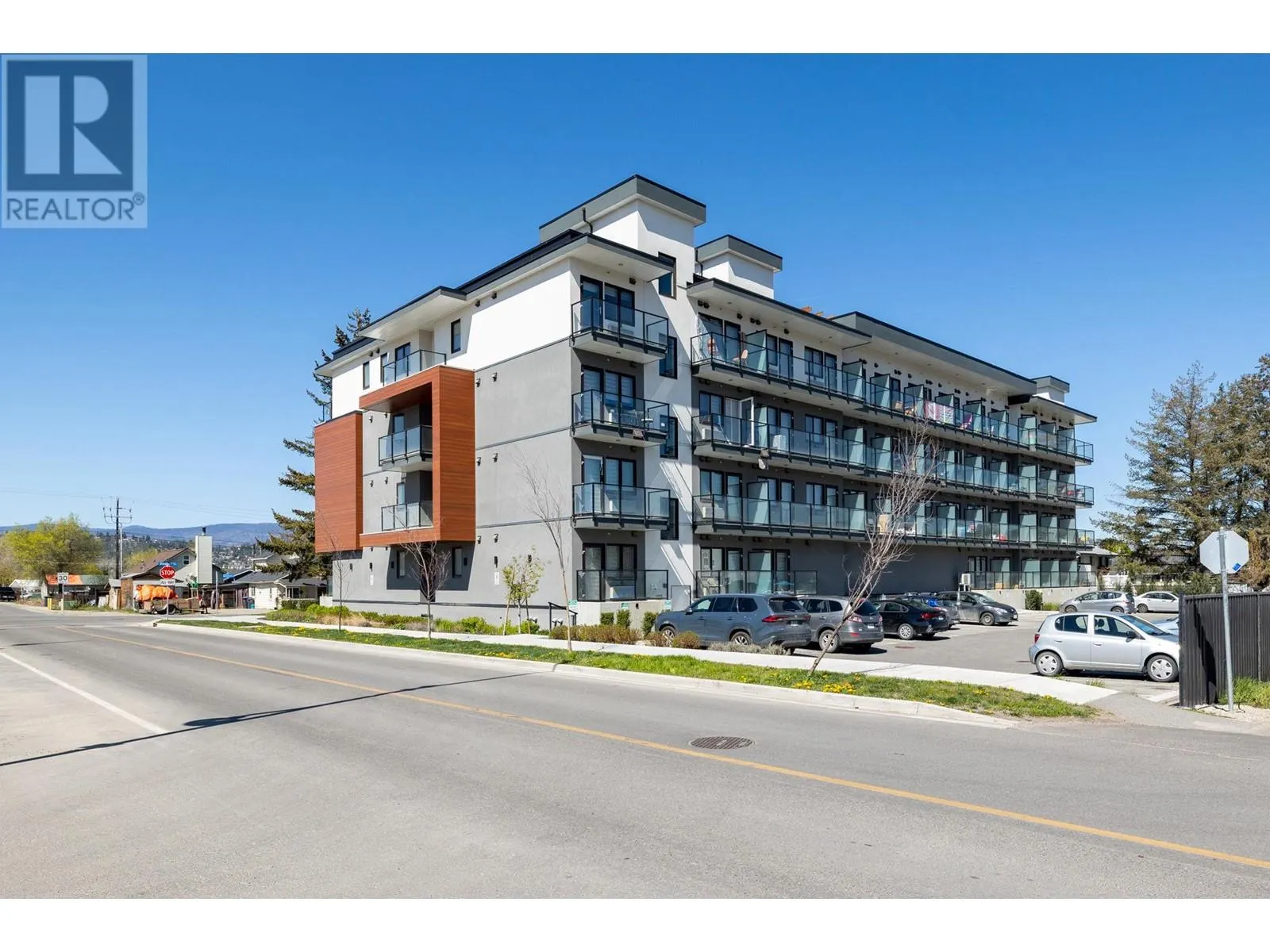 345 Dougall Road N Unit# 220